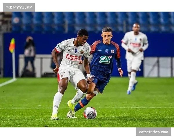 欧联杯焦点战费内巴切半场领先尼斯阿克蒂尔科奥卢梅开二度