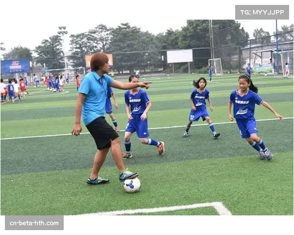 墨西超球员三位数号码体系解析,青训梯队身份识别一目了然